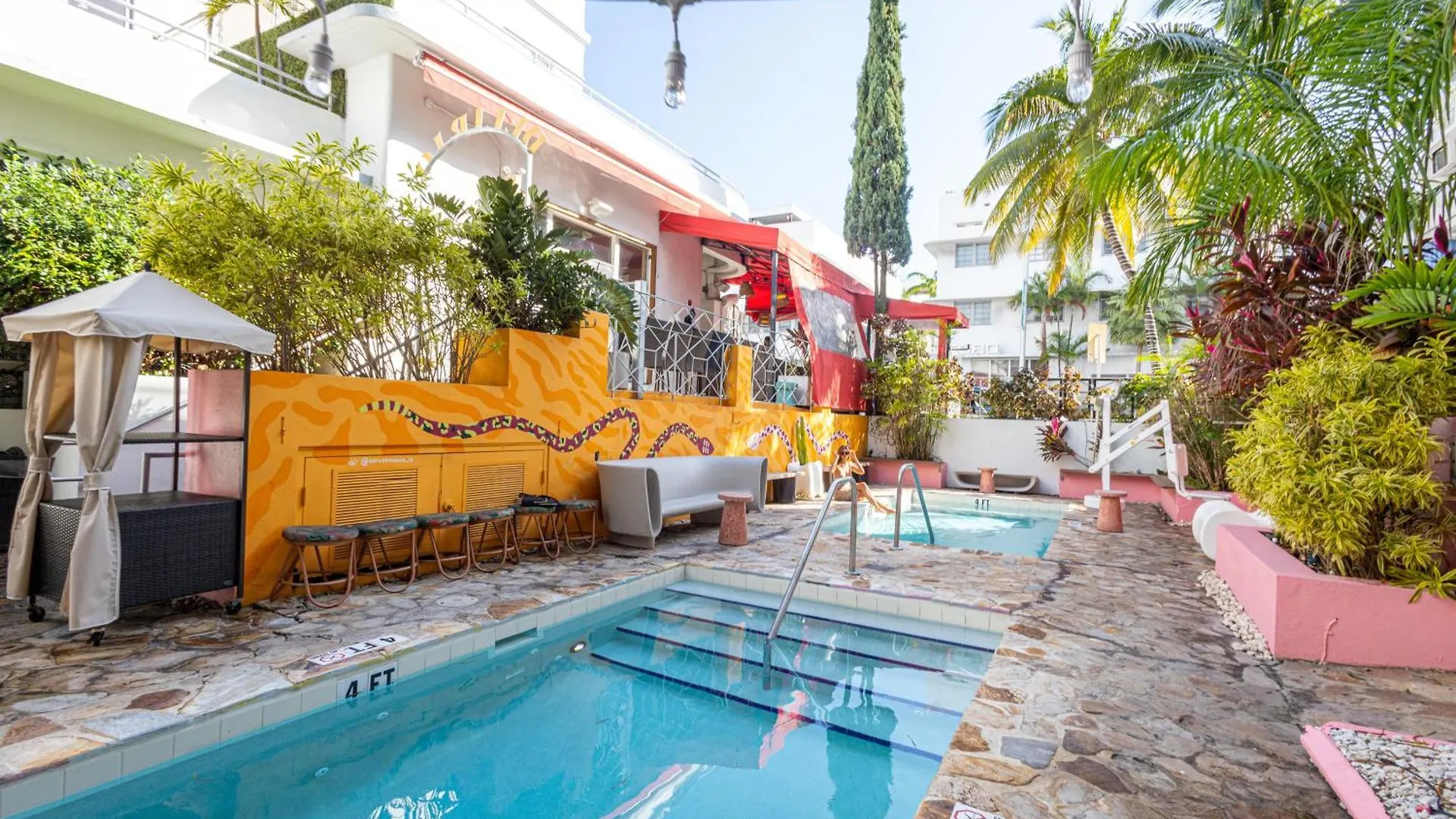 Borgo Panigale: 4 Außergewöhnliche Design-Hotels im Vergleich