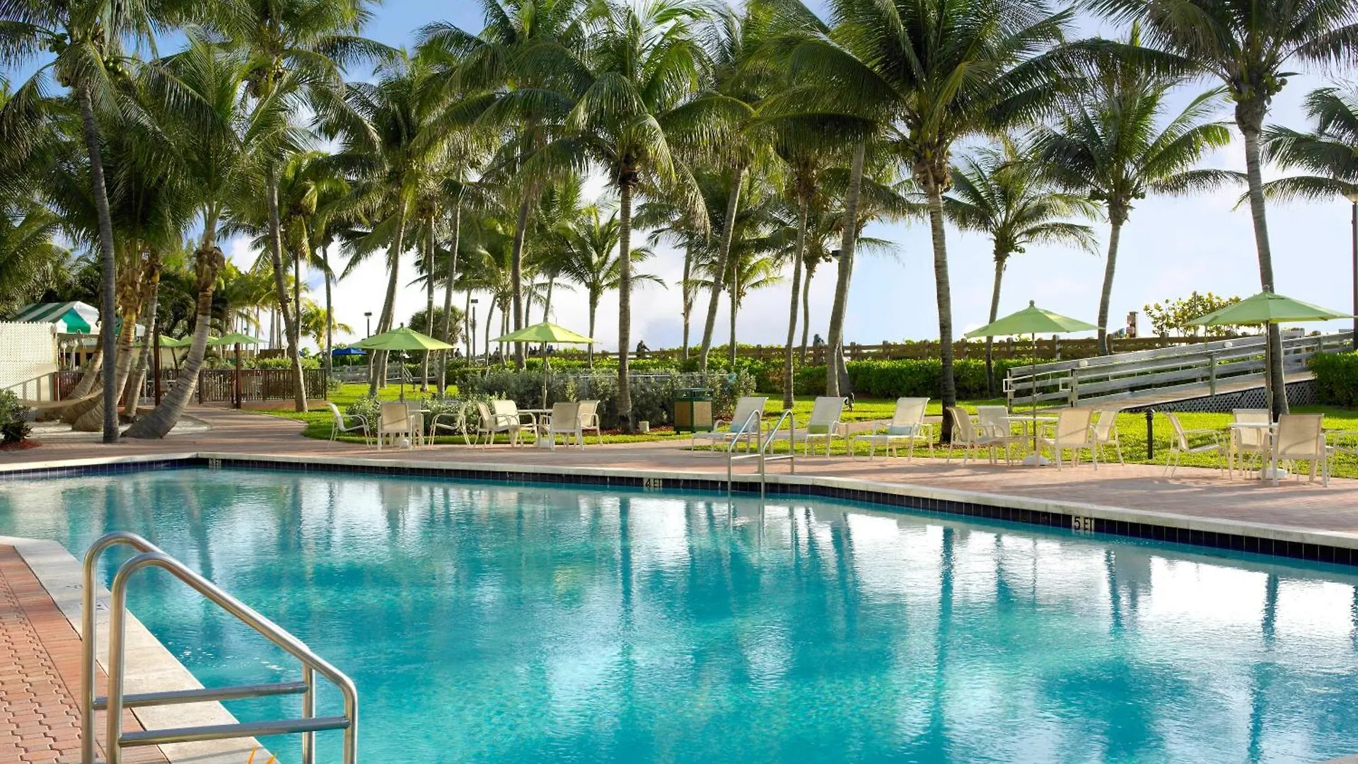 4 Zentrale Hotels am North Shore Open Space Park Miami Beach